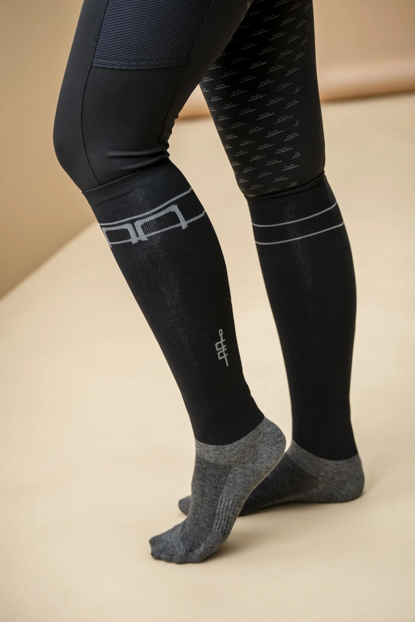 AA Ardea Childs Boot Sock 31 Black