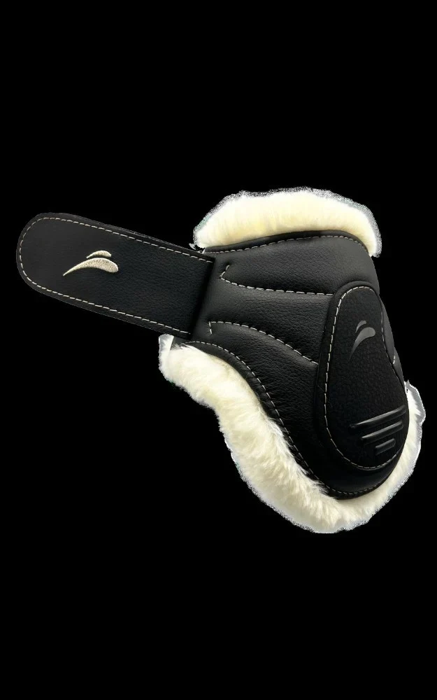 eQuick Glam Rear Fluffy Boot - Image 2